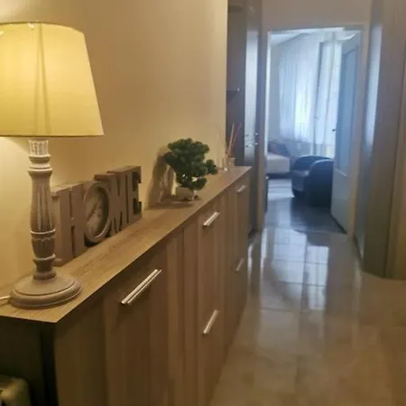Luxurious Flat - Center Апартамент